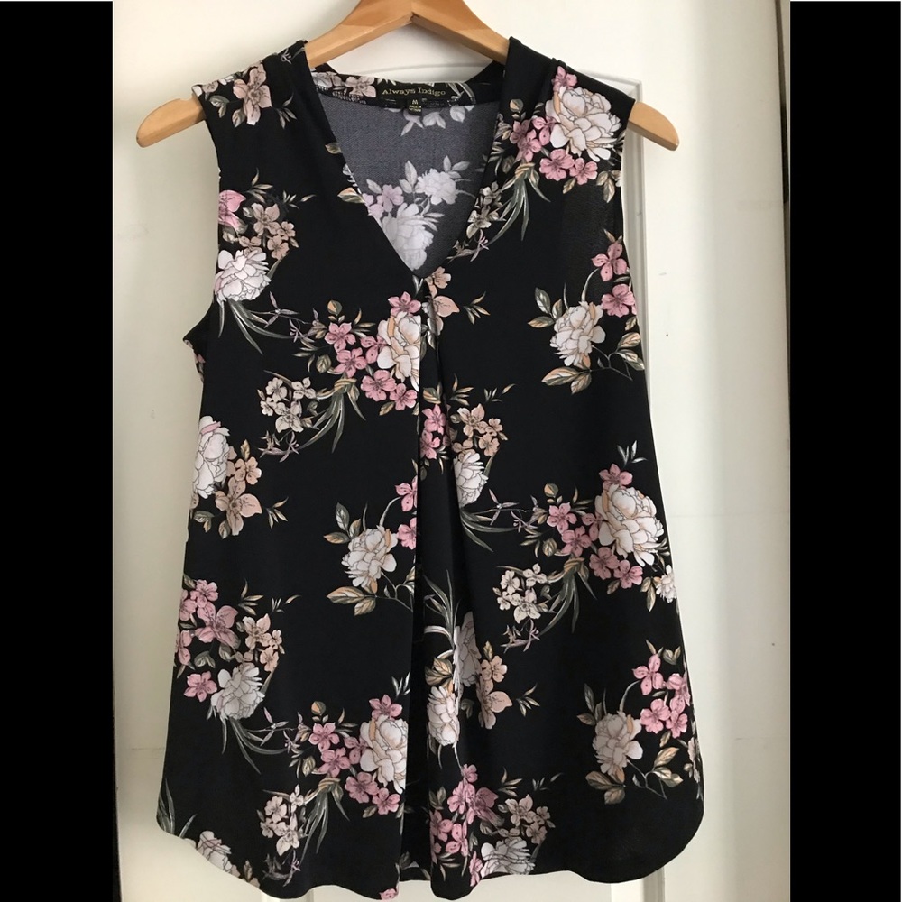 FLORAL MATERNITY TOP 🌸🌿